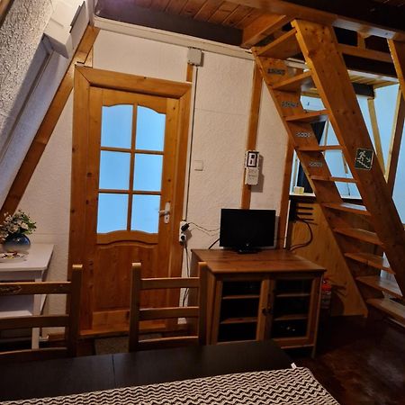 Cabane Сіная Екстер'єр фото